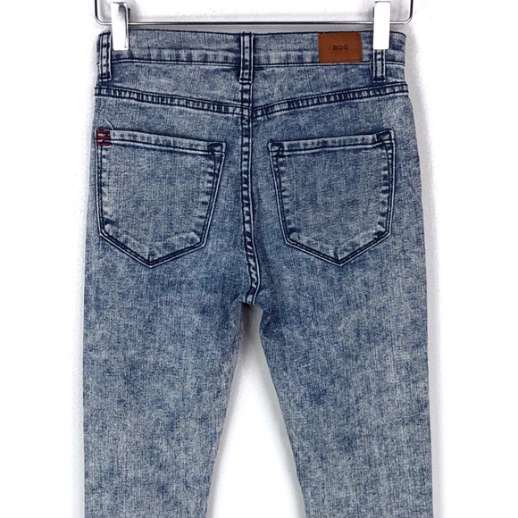 Sold🥀 UO BDG High Rise Twig Ankle Skinny Jeans - Picture 4 of 8